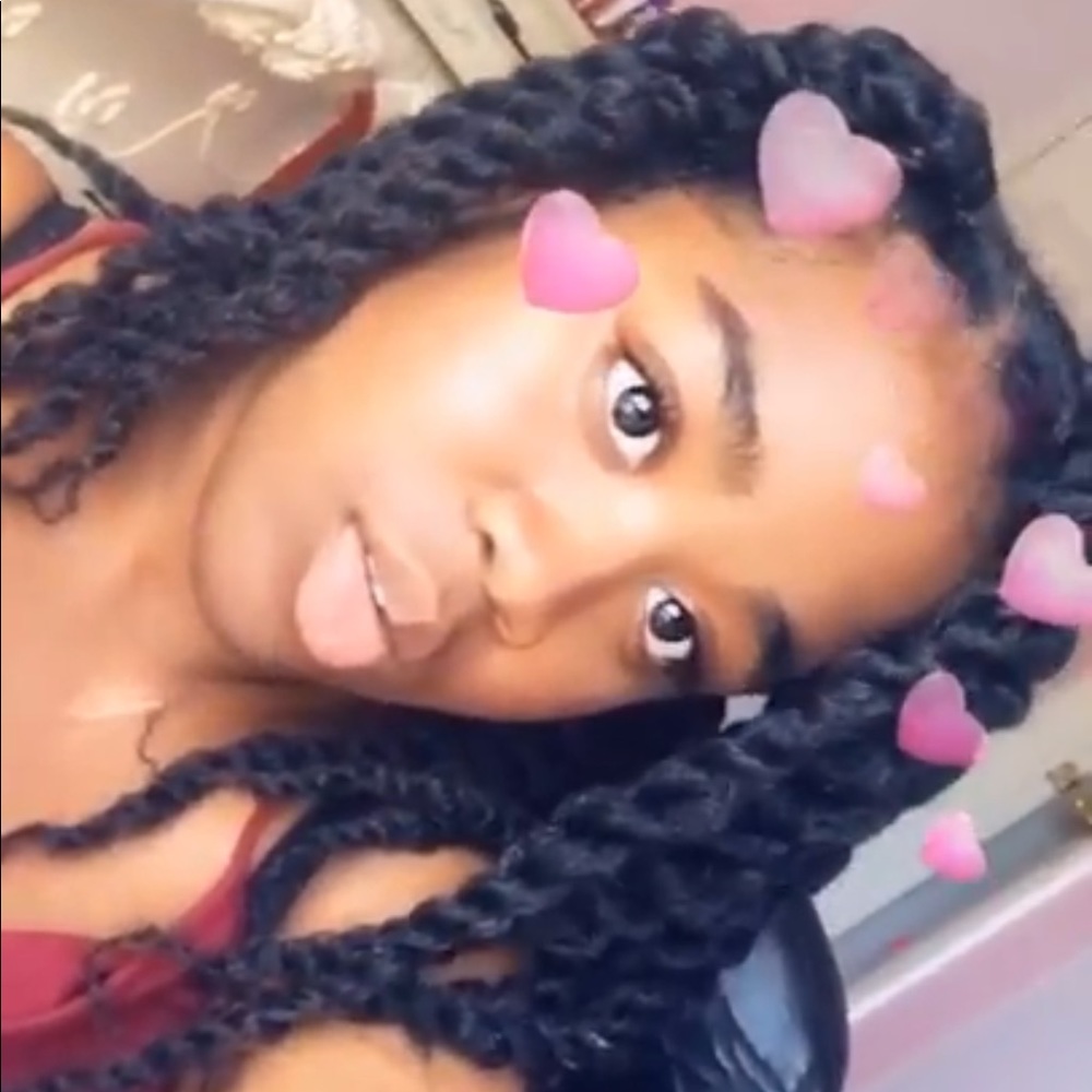 Meet your Posher, Sharray